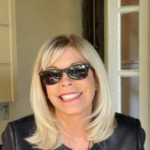 Meet your Posher, Denean